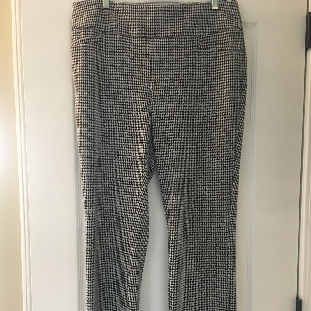 NY & CO 7th Avenue Design Studio